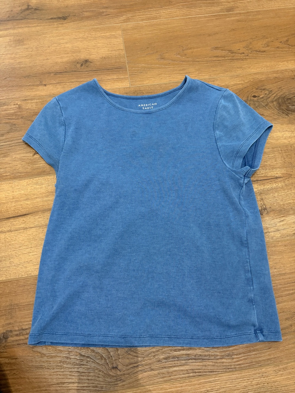 American Eagle Baby Tee